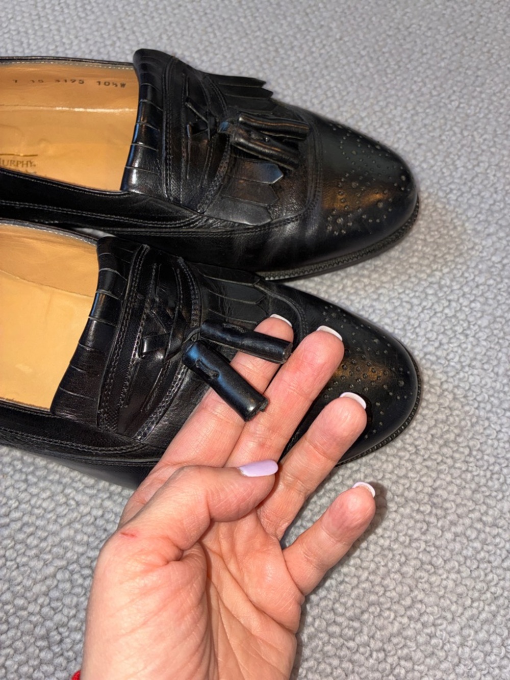 Johnston & Murphy Men’s Black Leather Tassel Loafers, Size 10.5 Wide - Picture 2 of 5